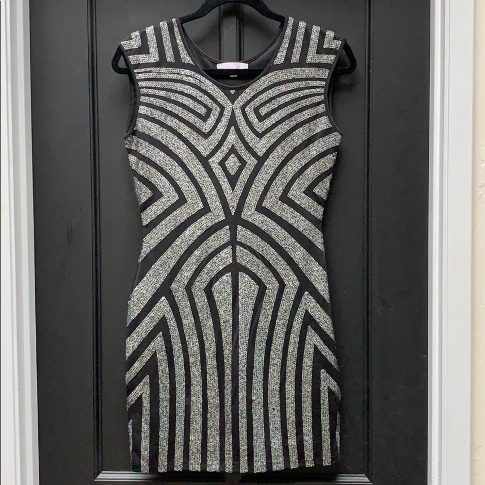 Metallic Sequin Flattering Pattern Cocktail Dress - image 1